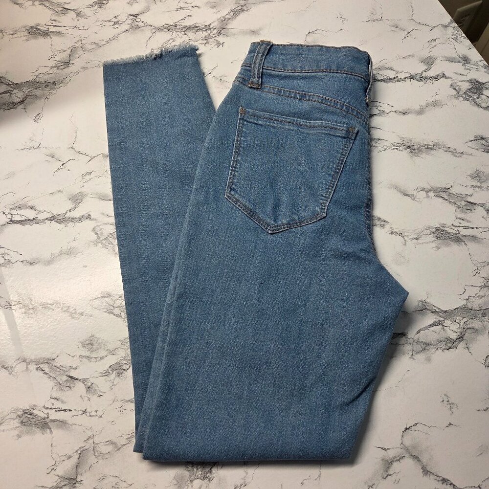 Tinseltown 0/24 Light Wash Denim Blue High Rise Soft Stretch Skinny Jeans